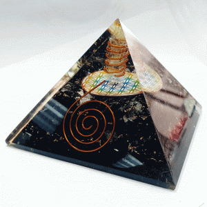 Pirámide orgonite de Shungit